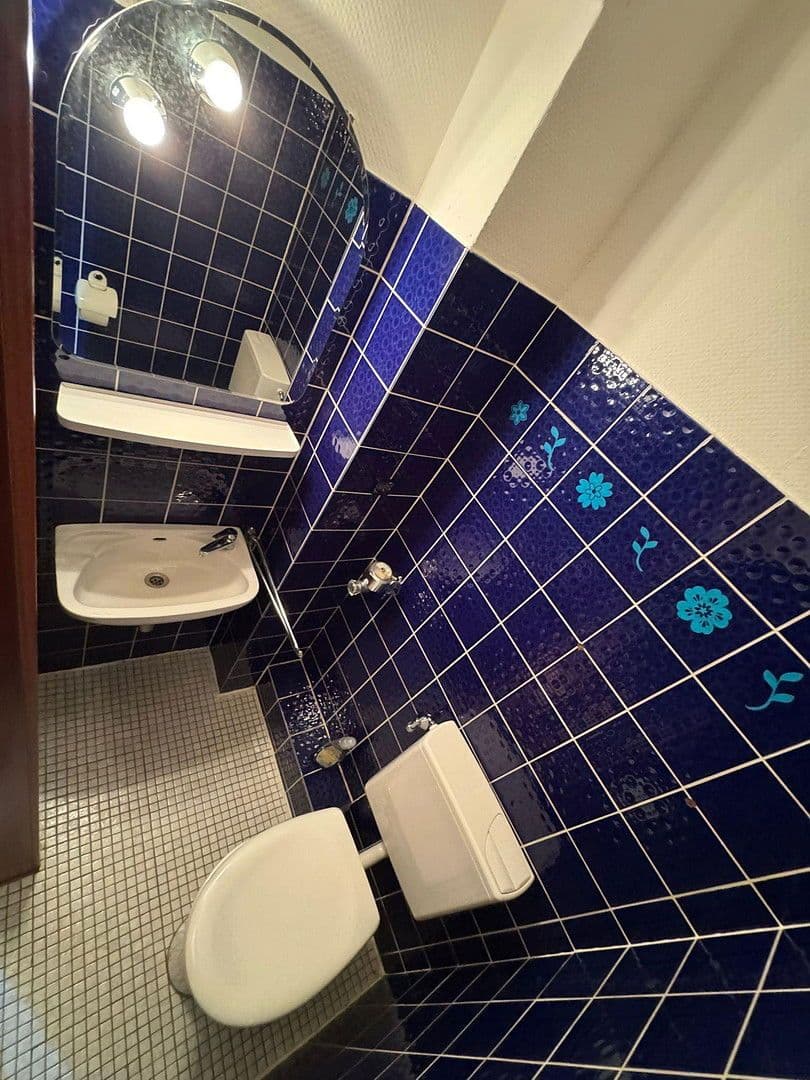 1 bedroom with open-plan kitchen flat to rent, 78 m², Heißener Straße 88, Mülheim an der Ruhr, North Rhine-Westphalia 1 bedroom with open-plan kitchen flat to rent, 78 m², Heißener Straße 88, Mülheim an der Ruhr, North Rhine-Westphalia