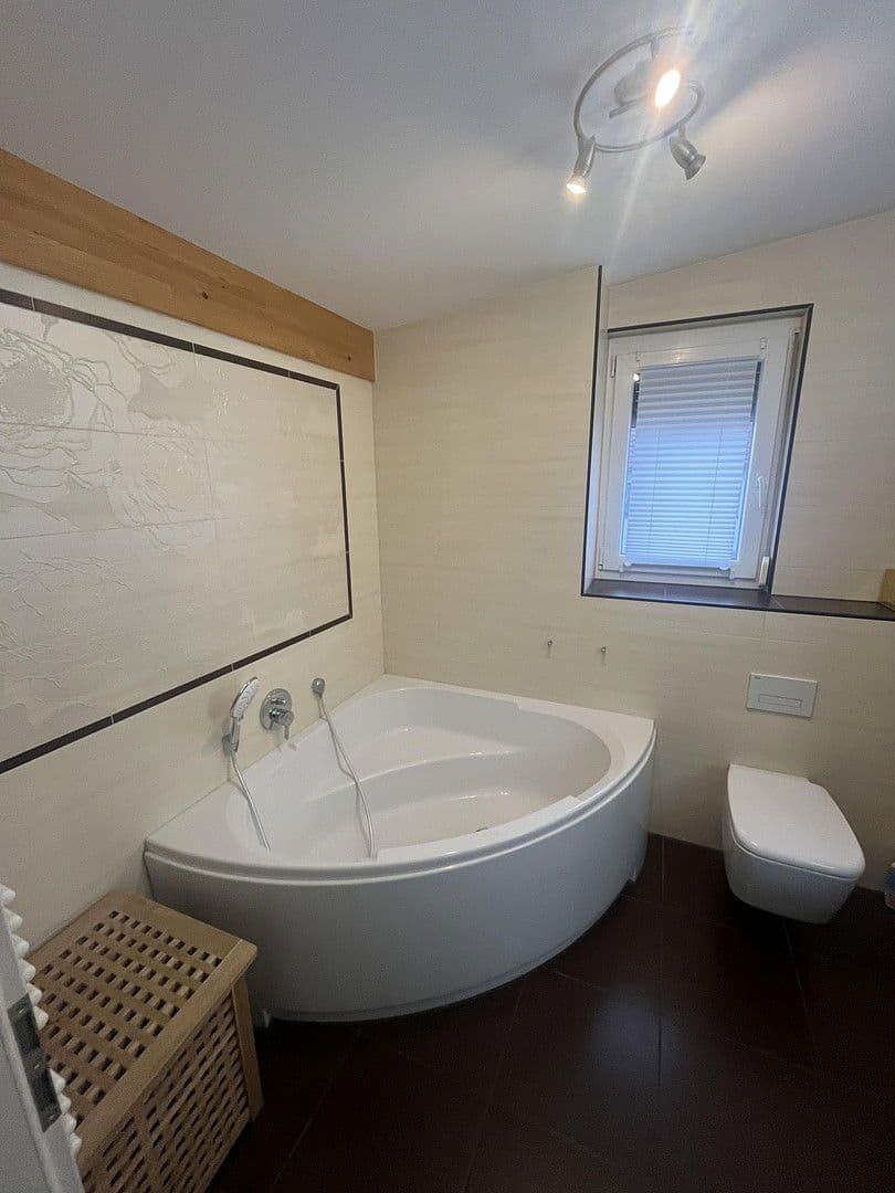 house for sale, 144 m², Ditzingen, Baden-Württemberg house for sale, 144 m², Ditzingen, Baden-Württemberg