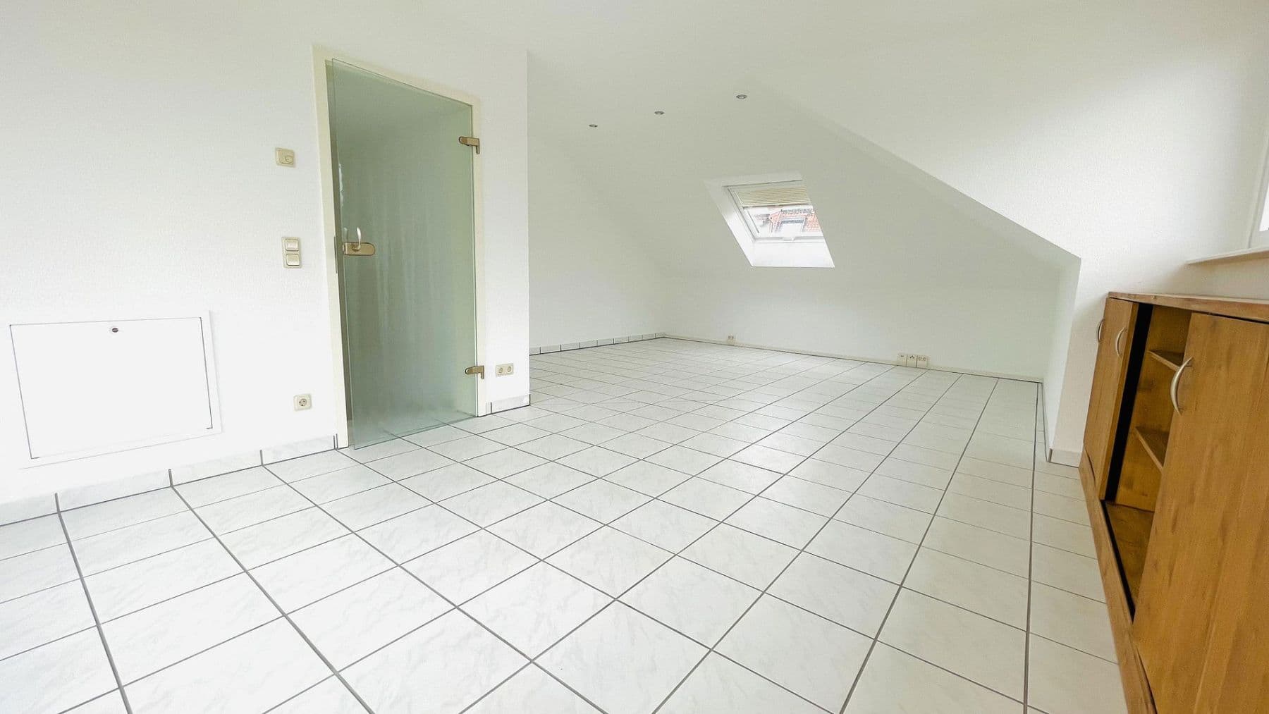 3 bedroom flat to rent, 107 m², Köln, North Rhine-Westphalia 3 bedroom flat to rent, 107 m², Köln, North Rhine-Westphalia