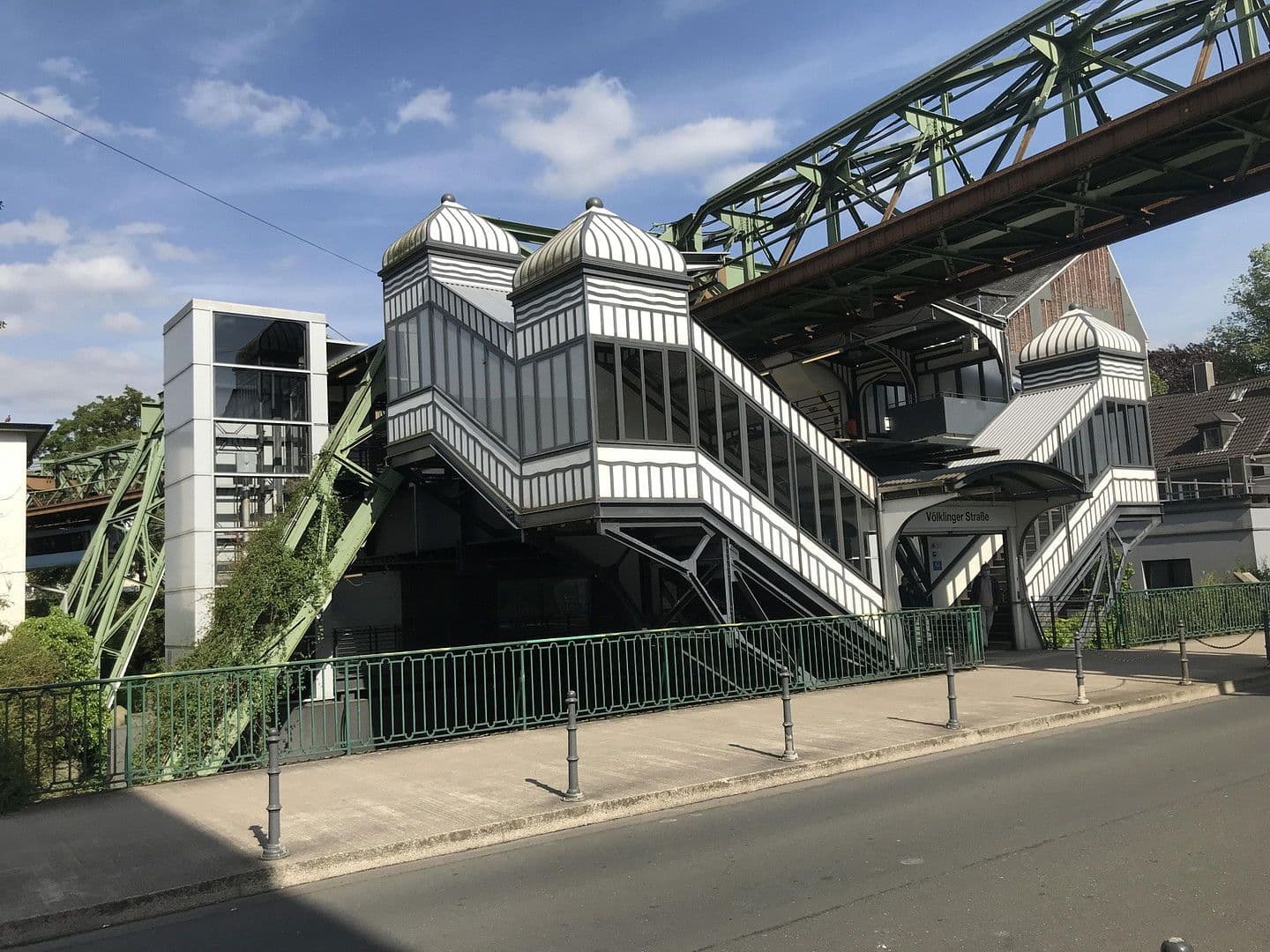 2 bedroom with open-plan kitchen flat to rent, 111 m², Gronaustraße 35, Wuppertal, North Rhine-Westphalia 2 bedroom with open-plan kitchen flat to rent, 111 m², Gronaustraße 35, Wuppertal, North Rhine-Westphalia