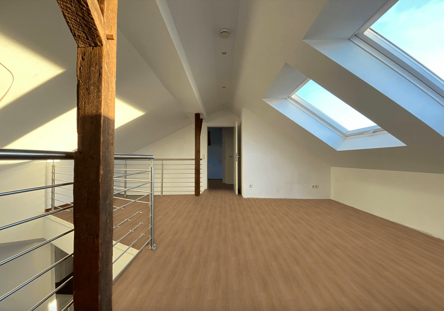 2 bedroom with open-plan kitchen flat to rent, 111 m², Gronaustraße 35, Wuppertal, North Rhine-Westphalia 2 bedroom with open-plan kitchen flat to rent, 111 m², Gronaustraße 35, Wuppertal, North Rhine-Westphalia