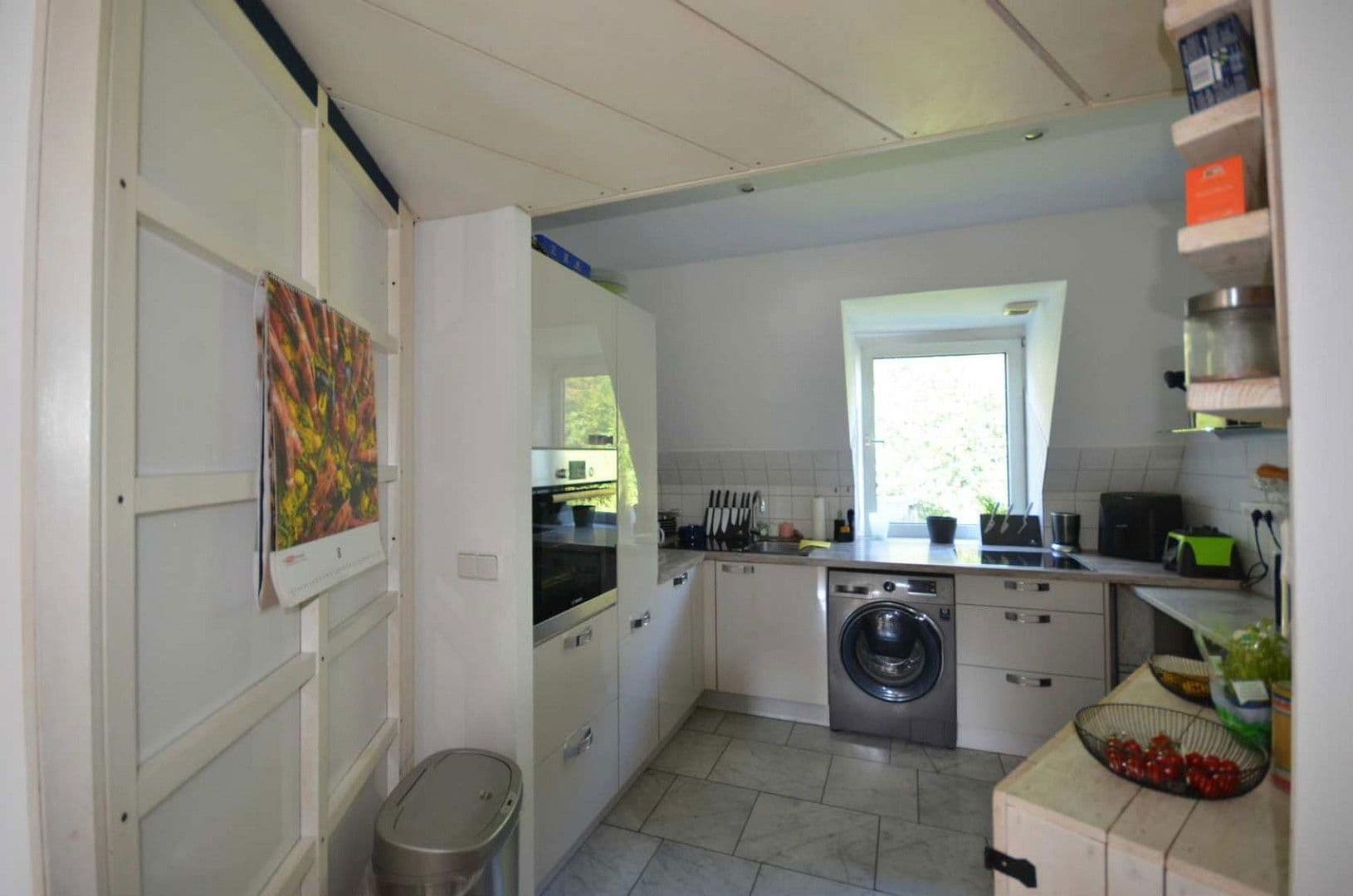 2 bedroom with open-plan kitchen flat to rent, 111 m², Gronaustraße 35, Wuppertal, North Rhine-Westphalia 2 bedroom with open-plan kitchen flat to rent, 111 m², Gronaustraße 35, Wuppertal, North Rhine-Westphalia