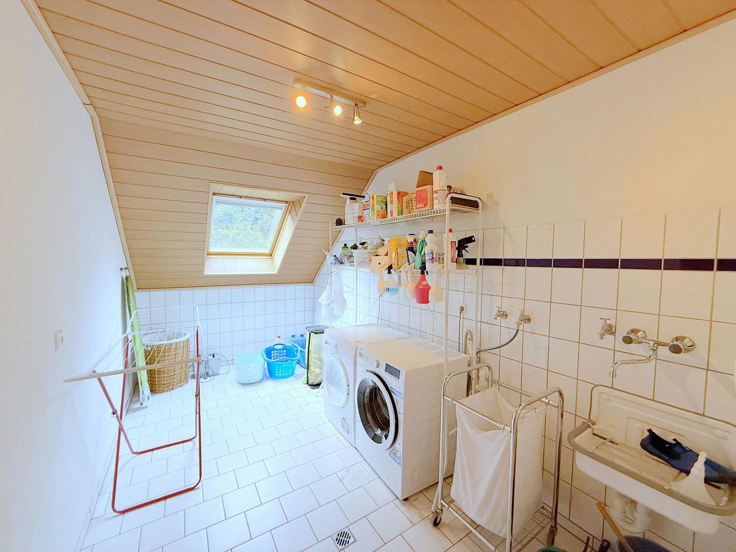 house for sale, 259 m², Ilsbachstraße 11, Hettenhausen, Rhineland-Palatinate house for sale, 259 m², Ilsbachstraße 11, Hettenhausen, Rhineland-Palatinate