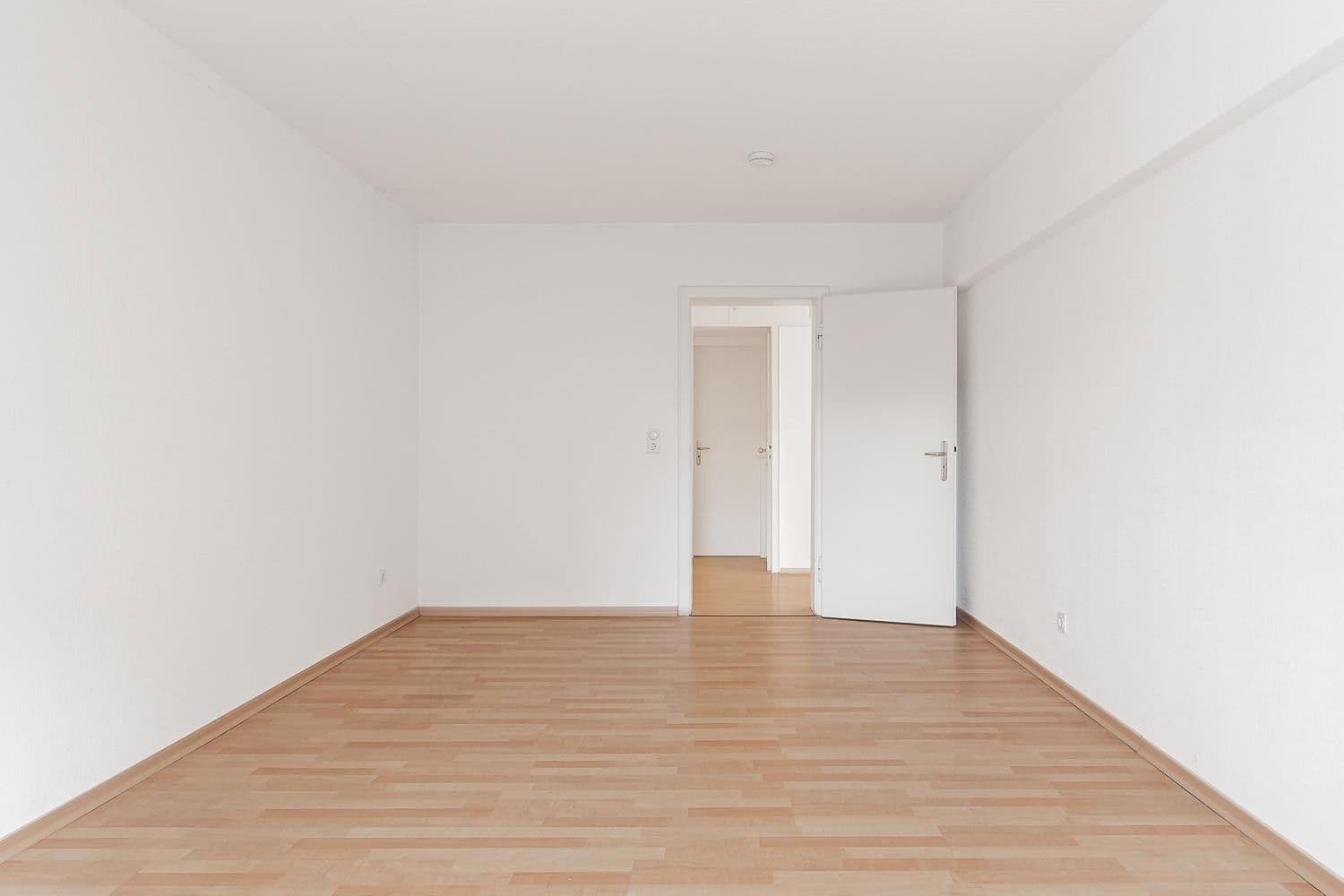 3 bedroom flat for sale, 96 m², Düsseldorf Heerdt, North Rhine-Westphalia 3 bedroom flat for sale, 96 m², Düsseldorf Heerdt, North Rhine-Westphalia