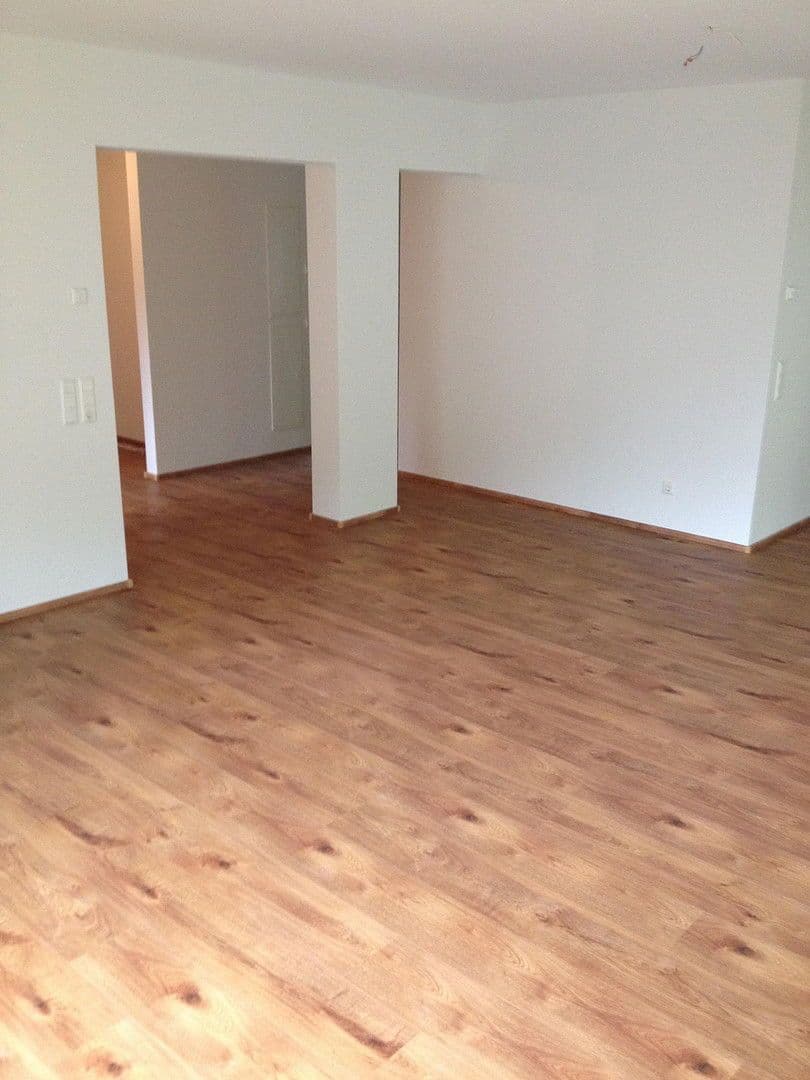 3 bedroom flat to rent, 112 m², Herbolzheim, Baden-Württemberg 3 bedroom flat to rent, 112 m², Herbolzheim, Baden-Württemberg