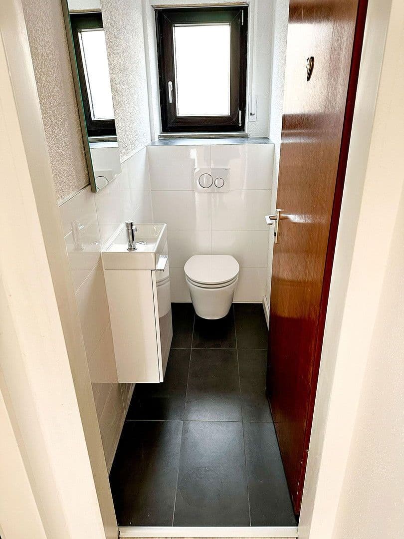 2 bedroom with open-plan kitchen flat to rent, 91 m², Altensteig, Baden-Württemberg 2 bedroom with open-plan kitchen flat to rent, 91 m², Altensteig, Baden-Württemberg