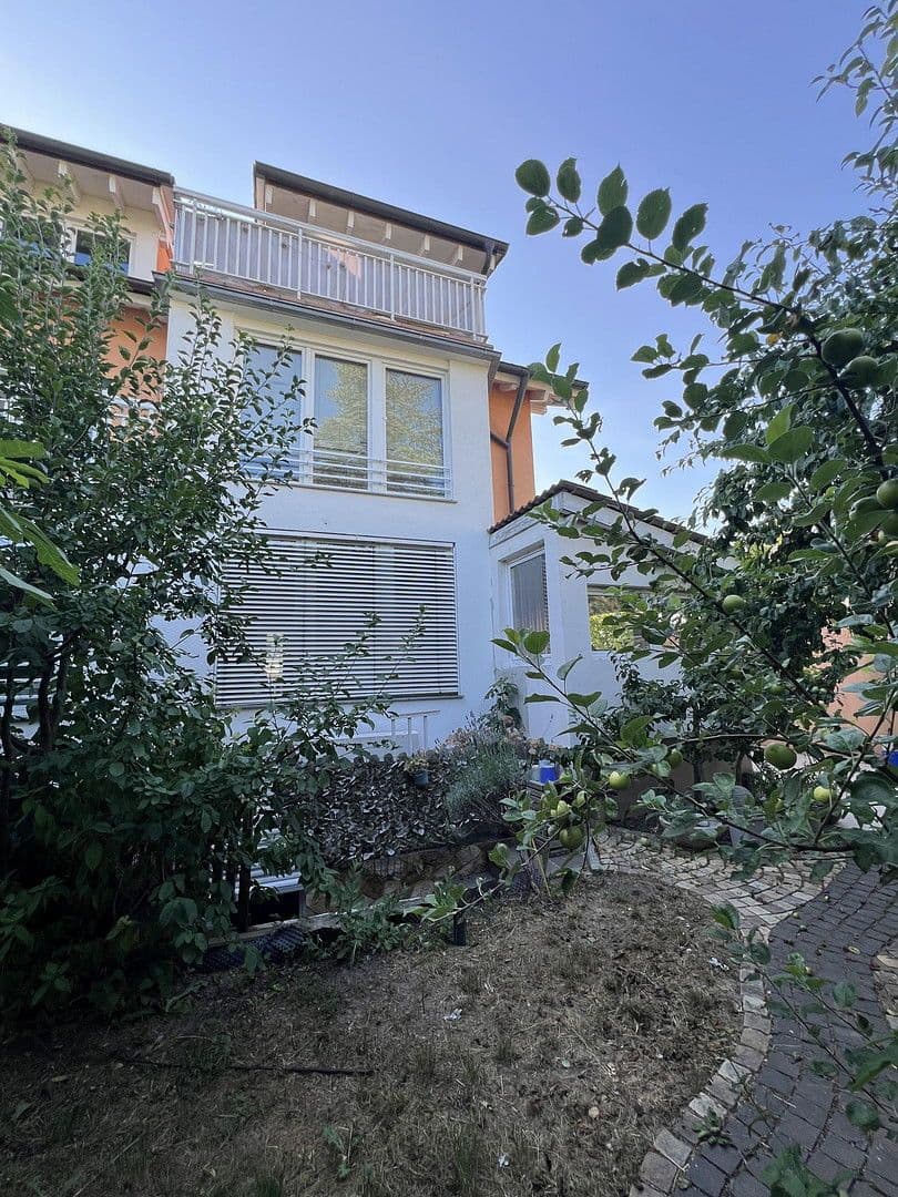 3 bedroom with open-plan kitchen flat to rent, 128 m², freiburg, Baden-Württemberg 3 bedroom with open-plan kitchen flat to rent, 128 m², freiburg, Baden-Württemberg