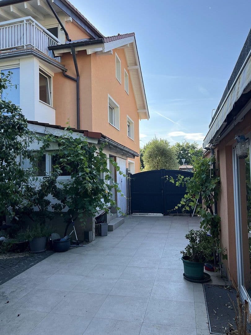 3 bedroom with open-plan kitchen flat to rent, 128 m², freiburg, Baden-Württemberg 3 bedroom with open-plan kitchen flat to rent, 128 m², freiburg, Baden-Württemberg