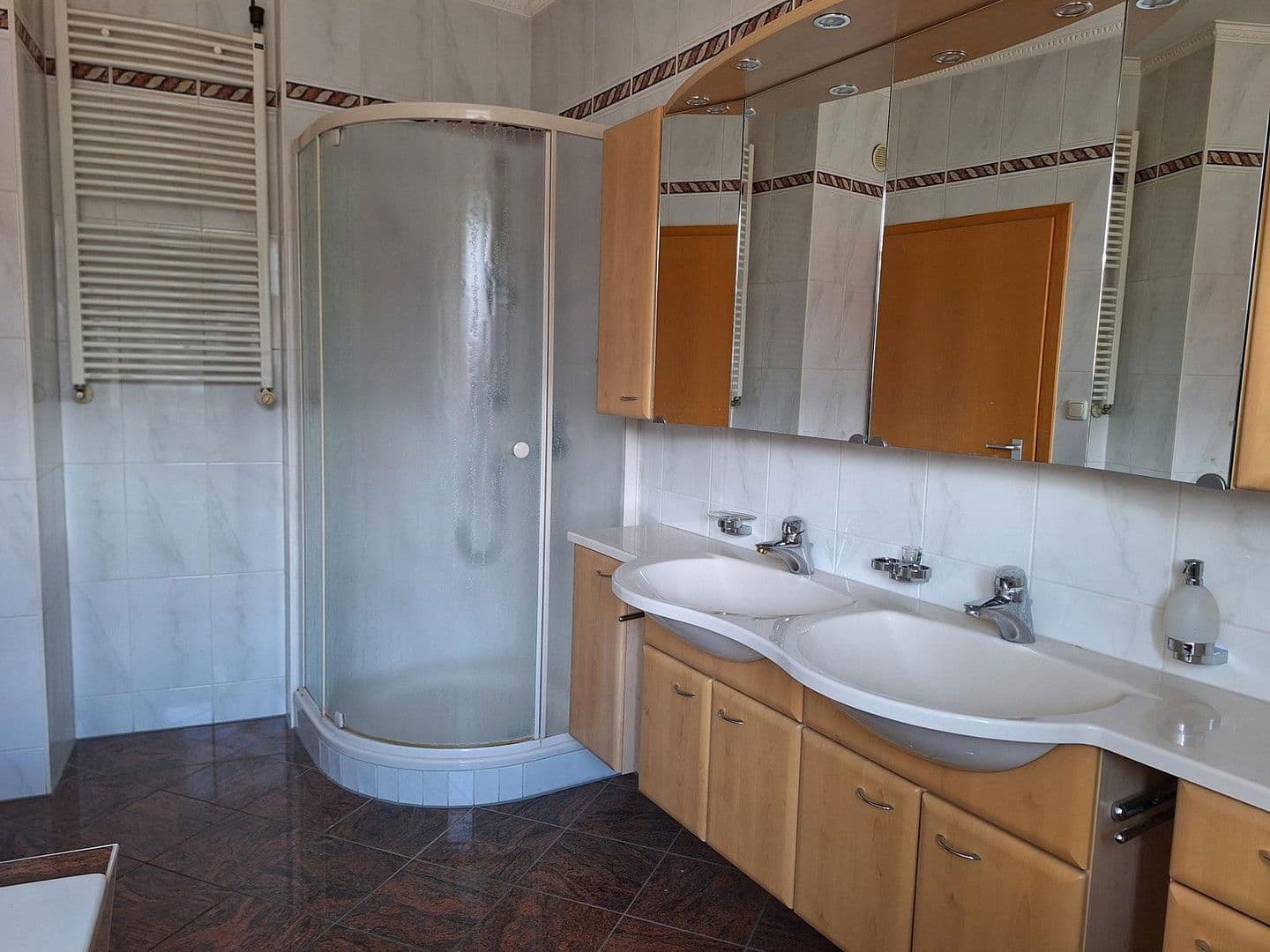 house for sale, 383 m², Schwaigener Str. 28, Mamming, Bavaria house for sale, 383 m², Schwaigener Str. 28, Mamming, Bavaria