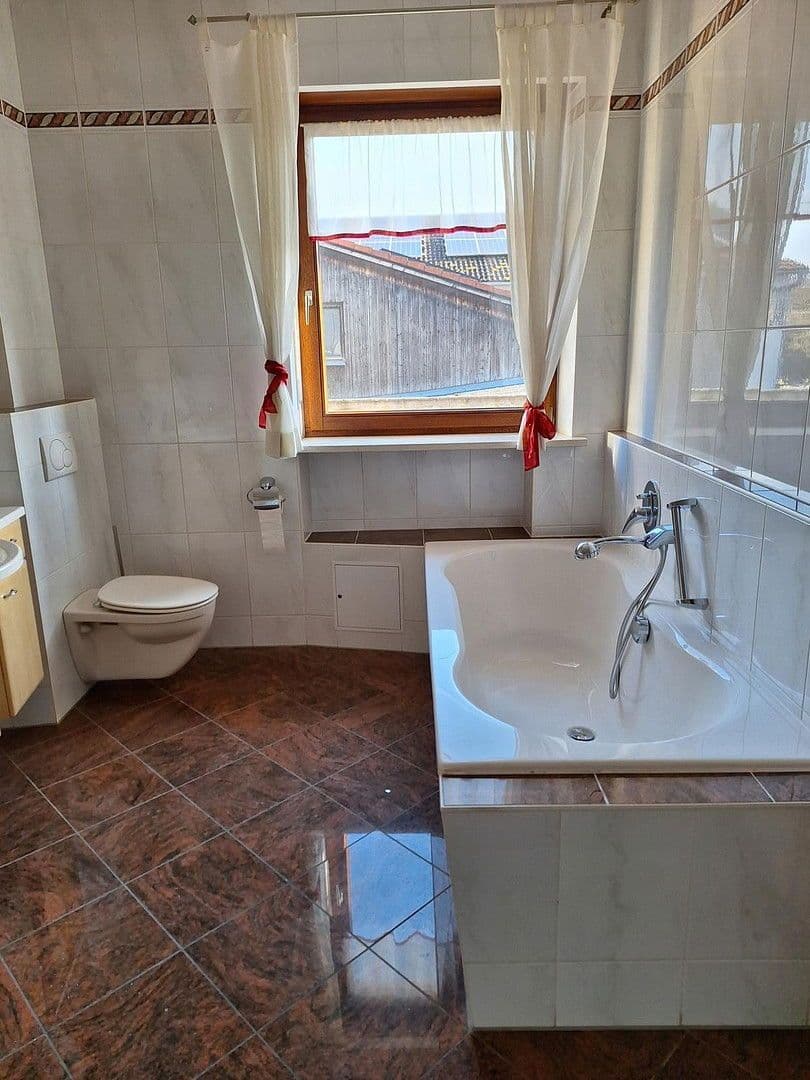 house for sale, 383 m², Schwaigener Str. 28, Mamming, Bavaria house for sale, 383 m², Schwaigener Str. 28, Mamming, Bavaria