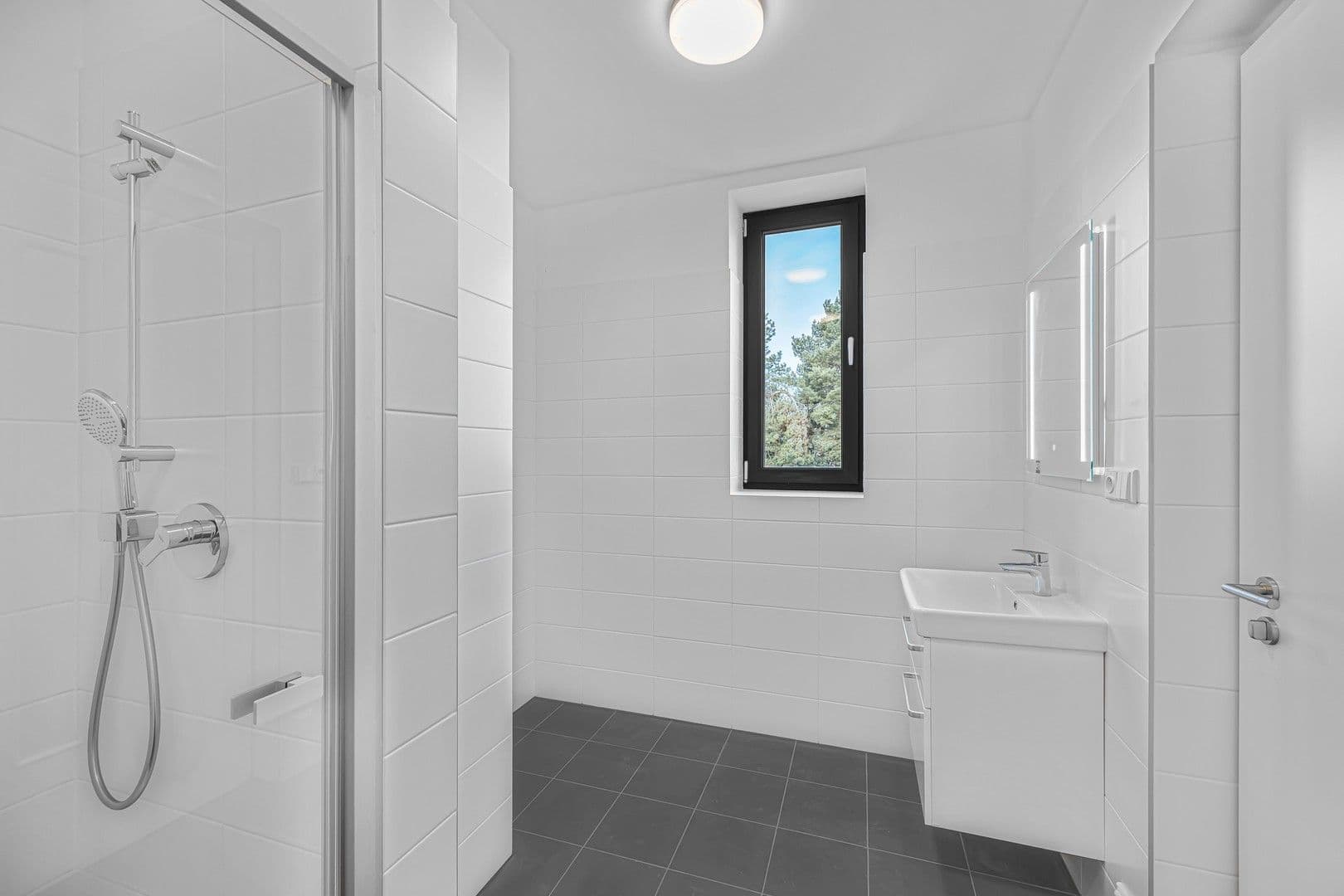 2 bedroom with open-plan kitchen flat to rent, 75 m², K Dálnici, Prague, Prague 2 bedroom with open-plan kitchen flat to rent, 75 m², K Dálnici, Prague, Prague