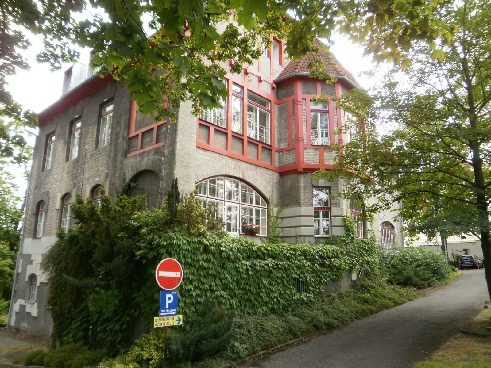 office to rent, 295 m², Huťská, Kladno, Středočeský Region office to rent, 295 m², Huťská, Kladno, Středočeský Region