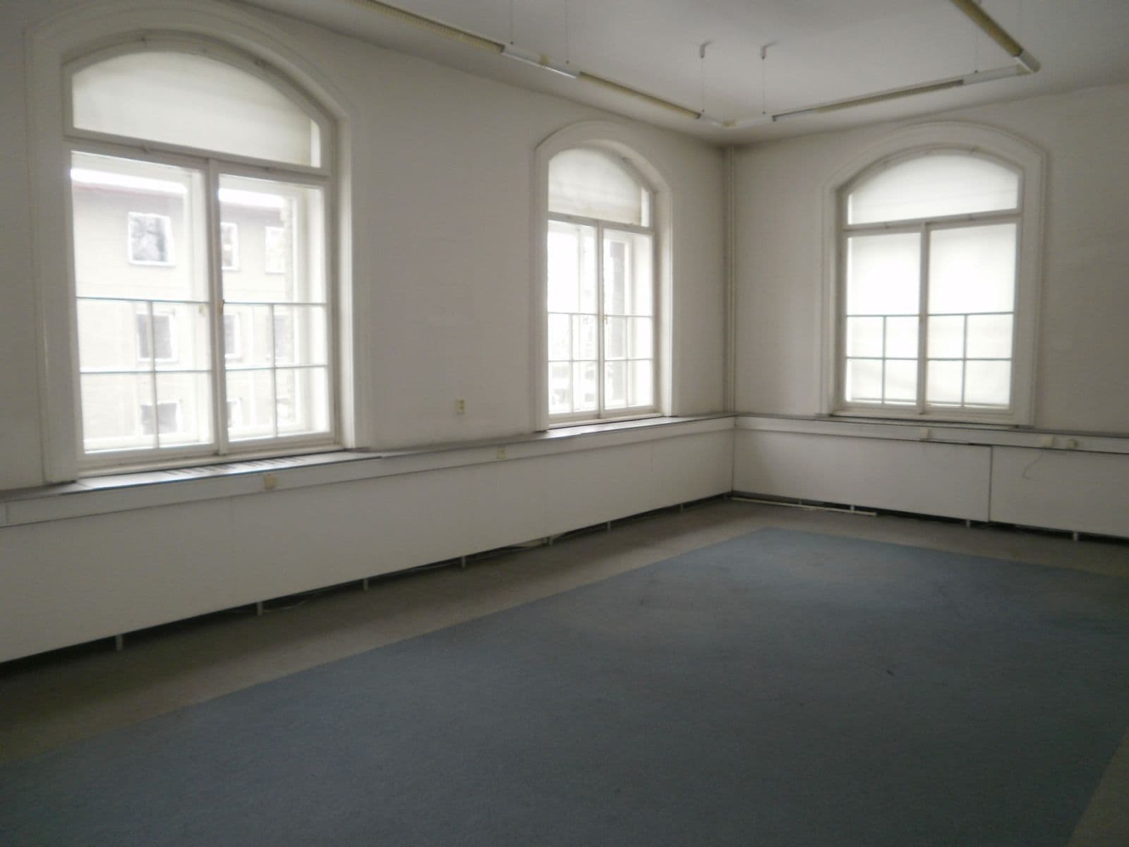 office to rent, 295 m², Huťská, Kladno, Středočeský Region office to rent, 295 m², Huťská, Kladno, Středočeský Region