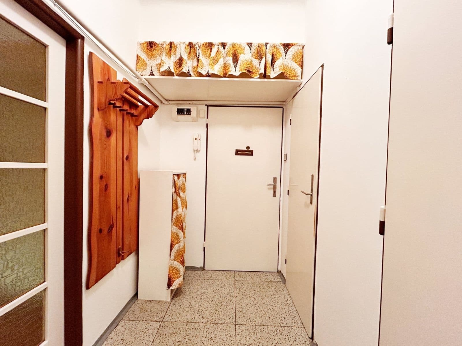 1 bedroom flat to rent, 33 m², Pod strojírnami, Prague, Prague 1 bedroom flat to rent, 33 m², Pod strojírnami, Prague, Prague