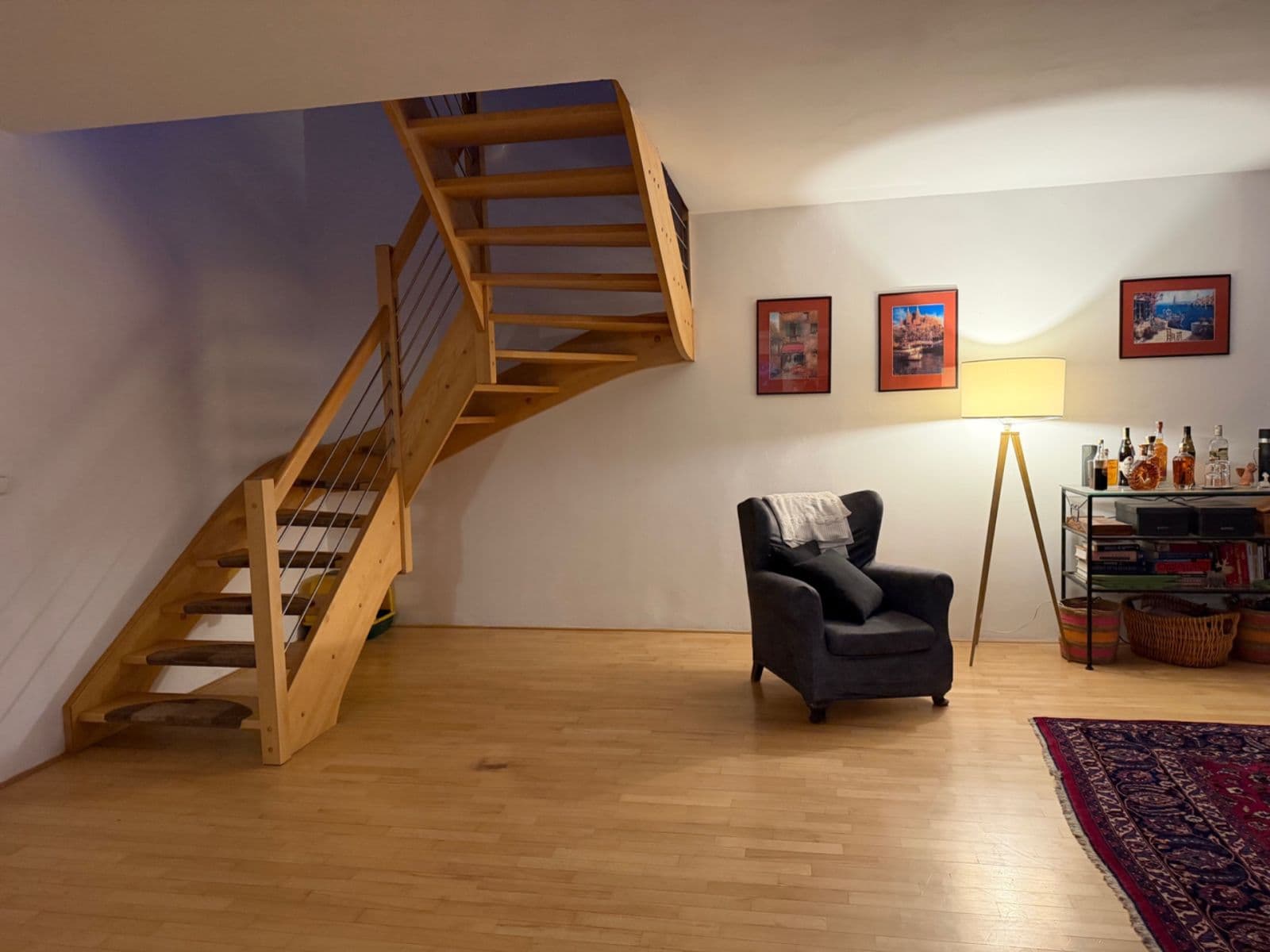 house to rent, 279 m², Edvarda Beneše, Horoměřice, Středočeský Region house to rent, 279 m², Edvarda Beneše, Horoměřice, Středočeský Region