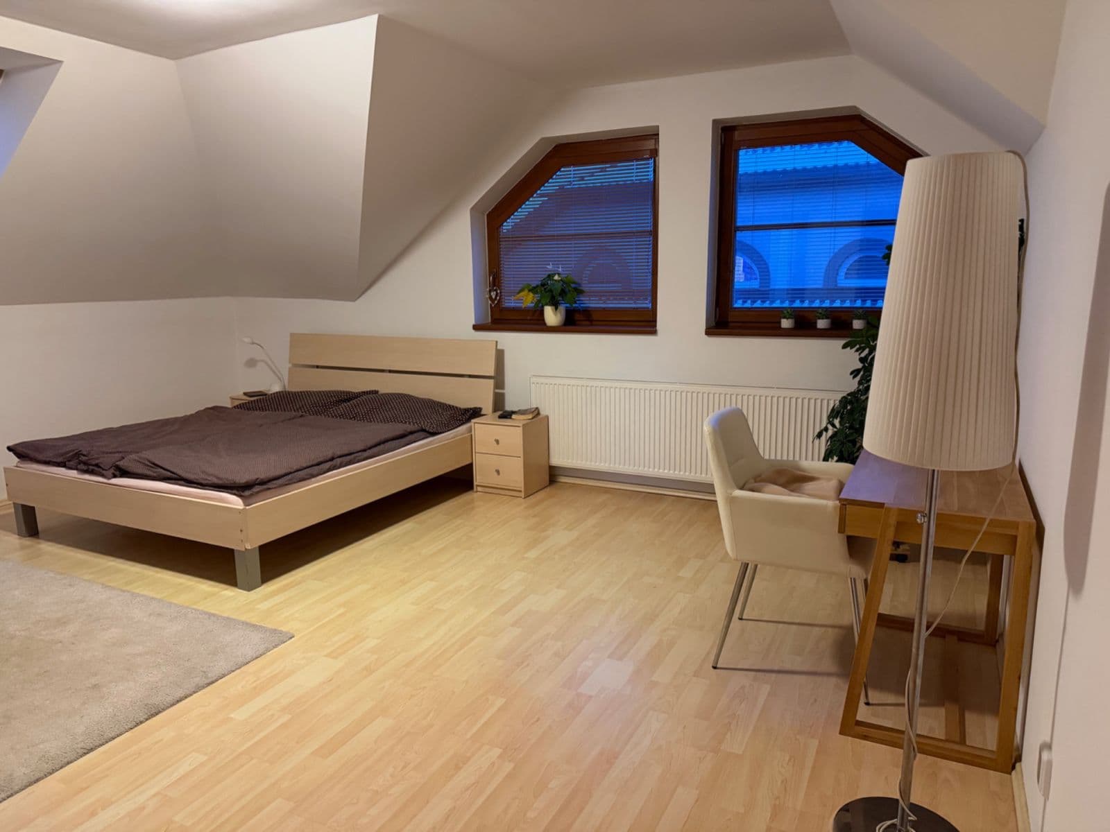 house to rent, 279 m², Edvarda Beneše, Horoměřice, Středočeský Region house to rent, 279 m², Edvarda Beneše, Horoměřice, Středočeský Region