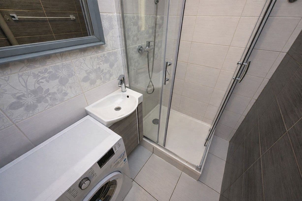 Studio flat for sale, 28 m², K Sadu, Prague, Prague Studio flat for sale, 28 m², K Sadu, Prague, Prague