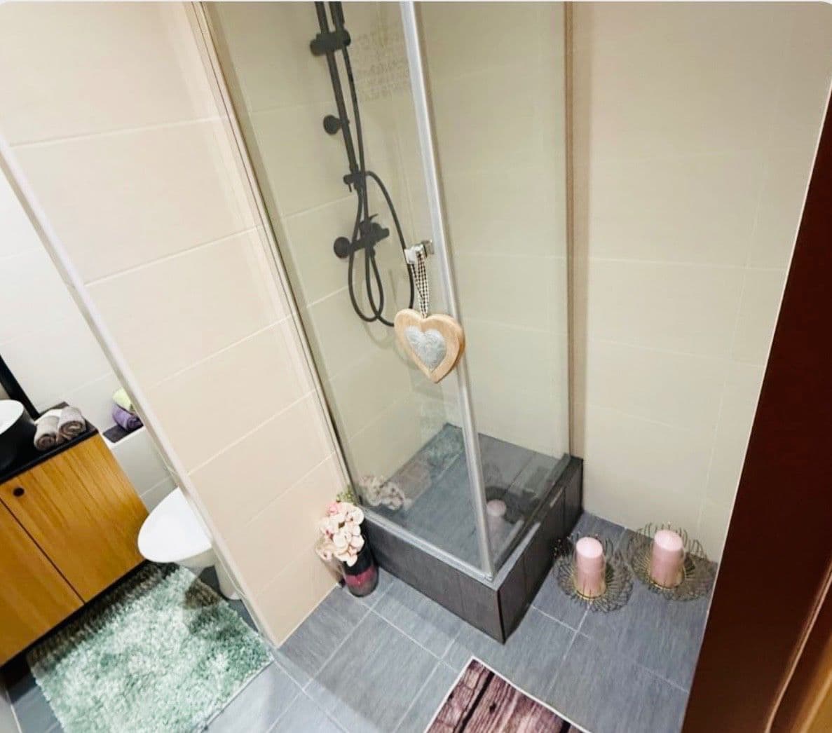 1 bedroom with open-plan kitchen flat to rent, 42 m², Lomená, Česká Lípa, Liberecký Region 1 bedroom with open-plan kitchen flat to rent, 42 m², Lomená, Česká Lípa, Liberecký Region