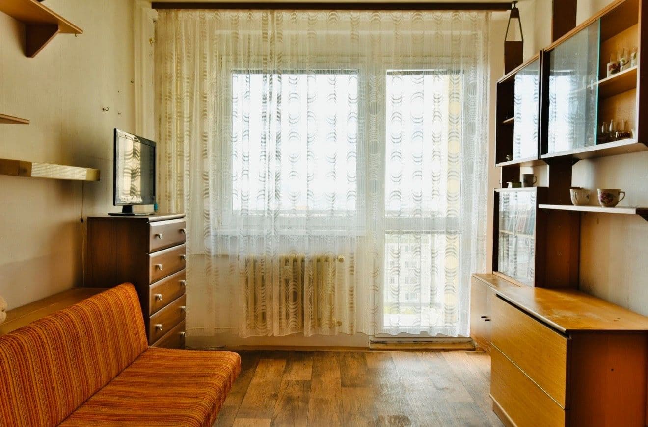 1 bedroom with open-plan kitchen flat to rent, 42 m², Lomená, Česká Lípa, Liberecký Region 1 bedroom with open-plan kitchen flat to rent, 42 m², Lomená, Česká Lípa, Liberecký Region