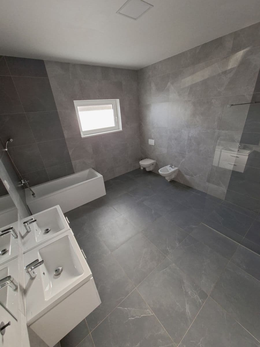 house to rent, 154 m², Nezabylice, Ústecký Region house to rent, 154 m², Nezabylice, Ústecký Region