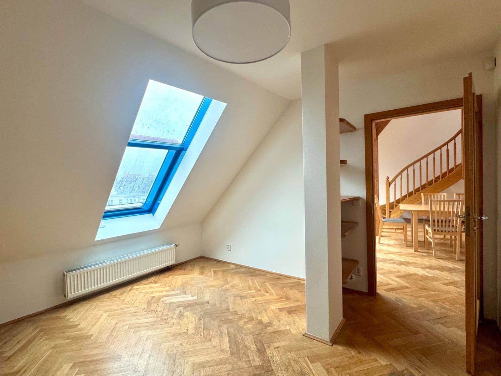 4 bedroom flat to rent, 138 m², Škroupovo náměstí, Prague, Prague 4 bedroom flat to rent, 138 m², Škroupovo náměstí, Prague, Prague