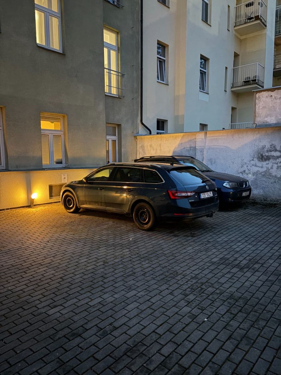 garage to rent, 8 m², Na Neklance, Prague, Prague garage to rent, 8 m², Na Neklance, Prague, Prague