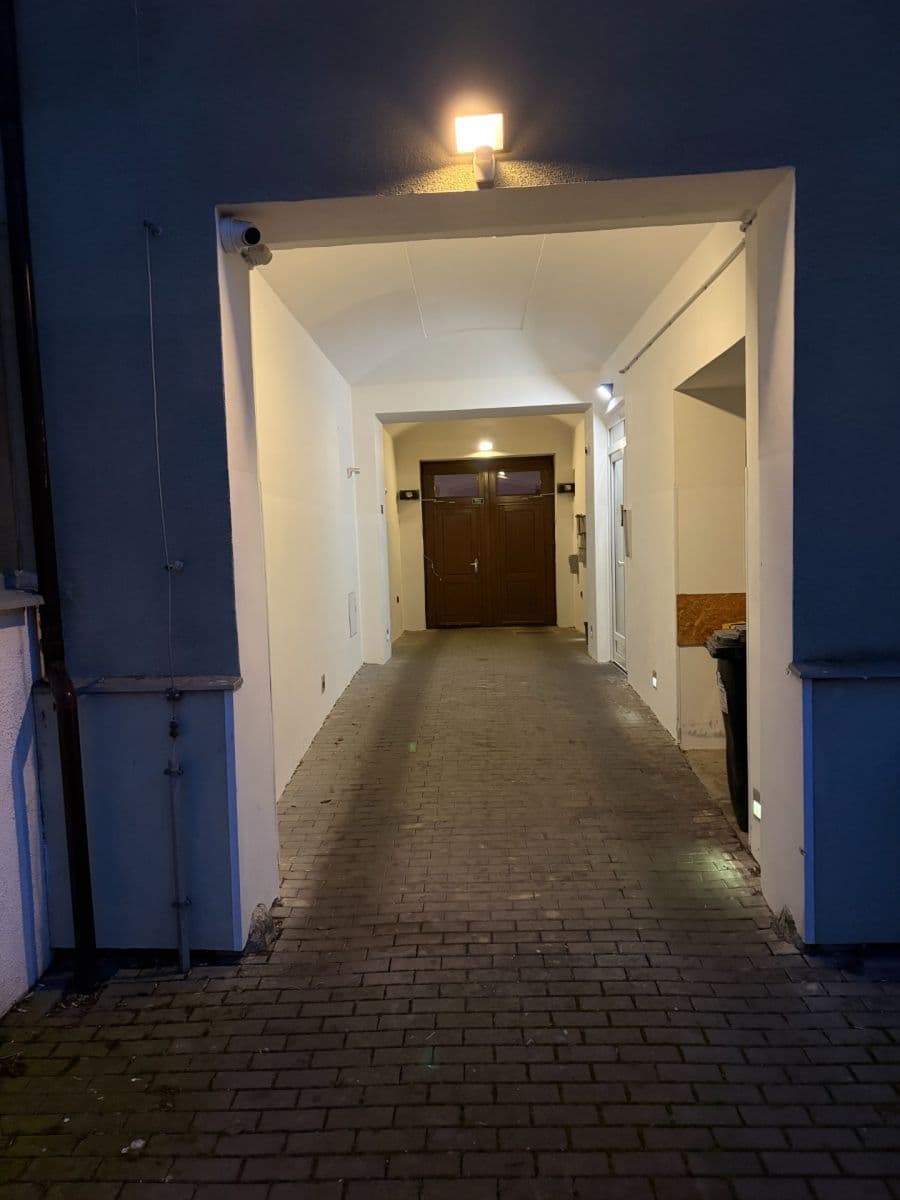 garage to rent, 8 m², Na Neklance, Prague, Prague garage to rent, 8 m², Na Neklance, Prague, Prague