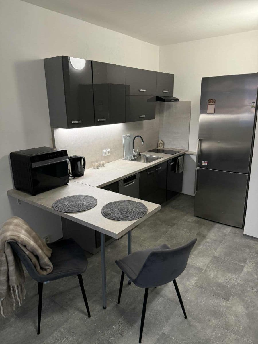 1 bedroom with open-plan kitchen flat for sale, 42 m², Závodní, Děčín, Ústecký Region 1 bedroom with open-plan kitchen flat for sale, 42 m², Závodní, Děčín, Ústecký Region