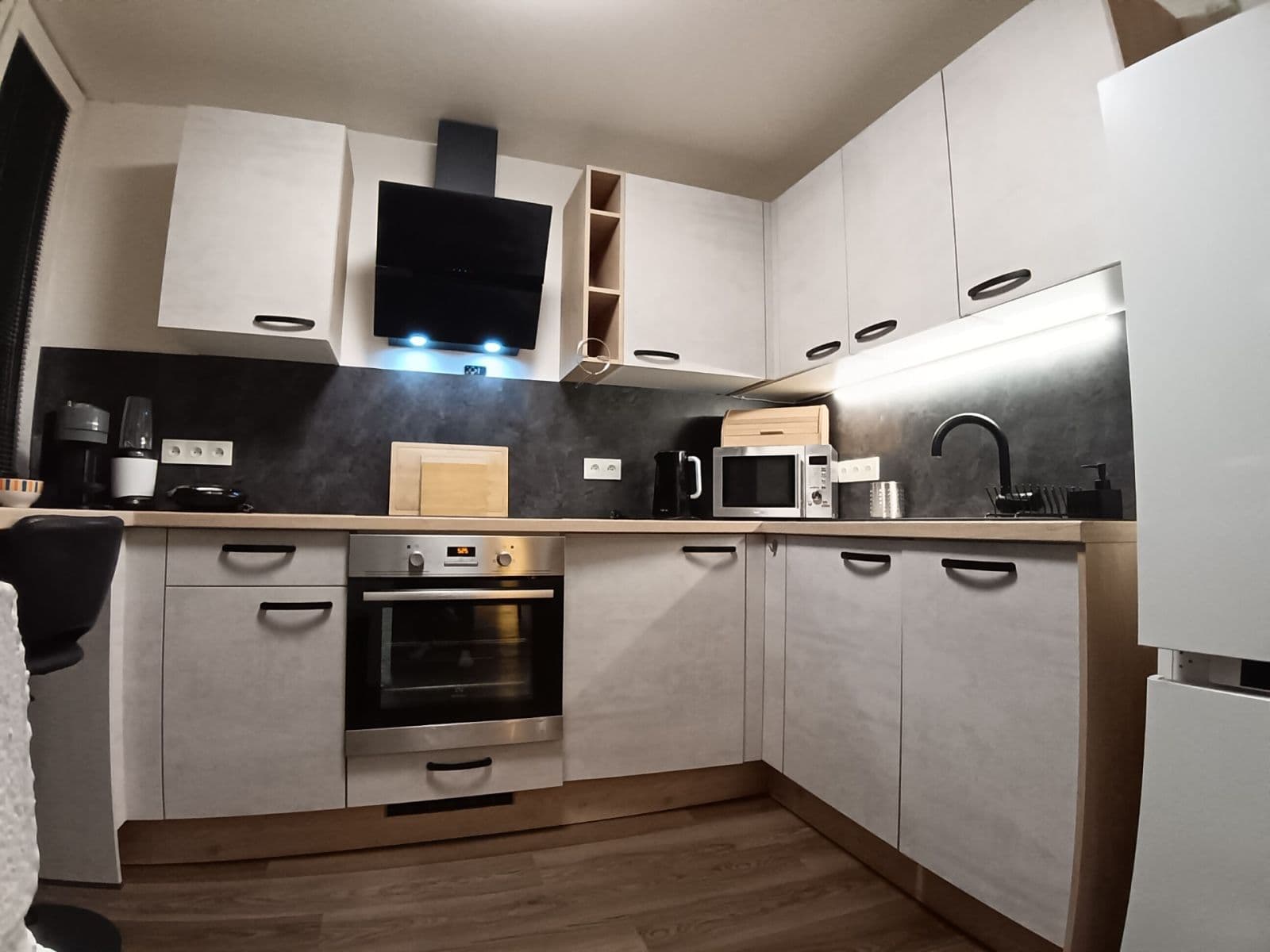 2 bedroom with open-plan kitchen flat to rent, 68 m², K Olympiku, Prague, Prague 2 bedroom with open-plan kitchen flat to rent, 68 m², K Olympiku, Prague, Prague