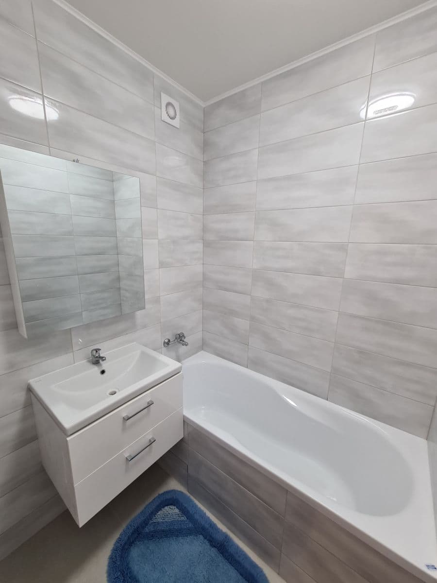 2 bedroom with open-plan kitchen flat to rent, 58 m², Křenická, Prague, Prague 2 bedroom with open-plan kitchen flat to rent, 58 m², Křenická, Prague, Prague