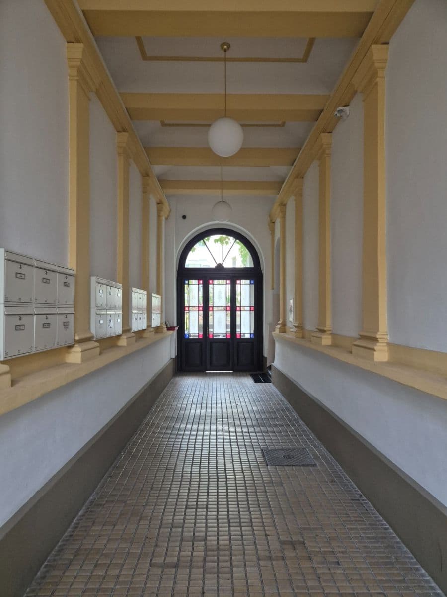 1 bedroom with open-plan kitchen flat for sale, 69 m², Prokopovo náměstí, Prague, Prague 1 bedroom with open-plan kitchen flat for sale, 69 m², Prokopovo náměstí, Prague, Prague