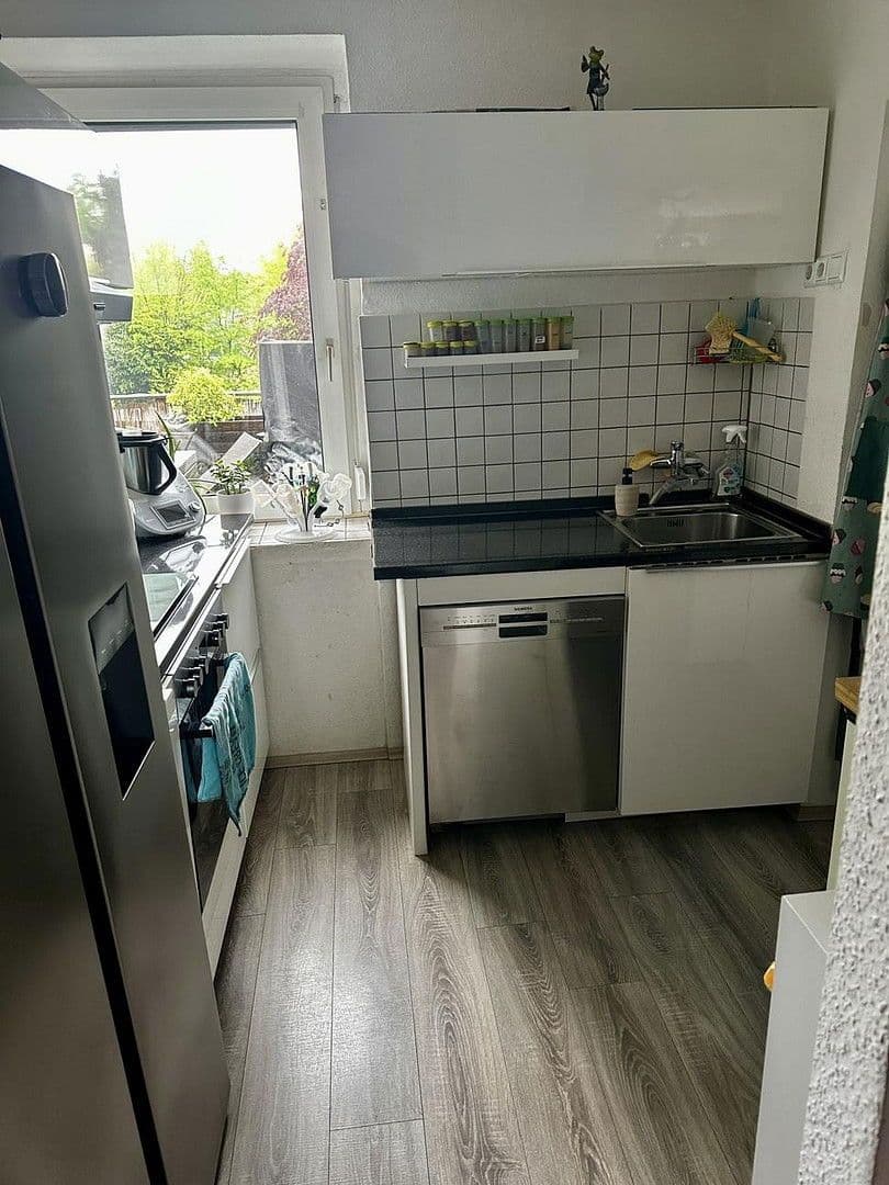 2 bedroom with open-plan kitchen flat to rent, 95 m², Bochum, North Rhine-Westphalia 2 bedroom with open-plan kitchen flat to rent, 95 m², Bochum, North Rhine-Westphalia