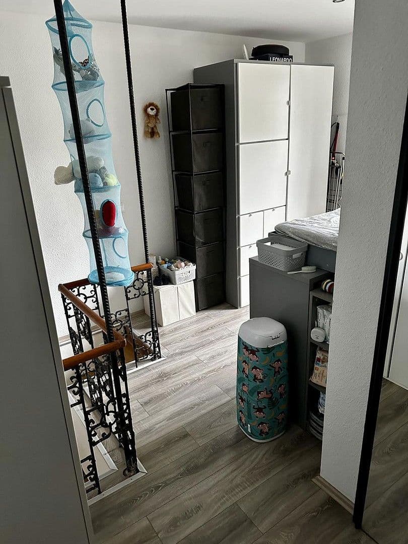 2 bedroom with open-plan kitchen flat to rent, 95 m², Bochum, North Rhine-Westphalia 2 bedroom with open-plan kitchen flat to rent, 95 m², Bochum, North Rhine-Westphalia