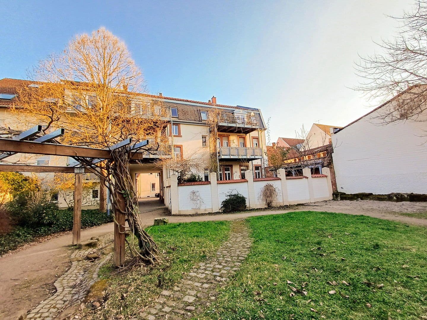 3 bedroom flat for sale, 96 m², Ludwigshafen, Rhineland-Palatinate 3 bedroom flat for sale, 96 m², Ludwigshafen, Rhineland-Palatinate