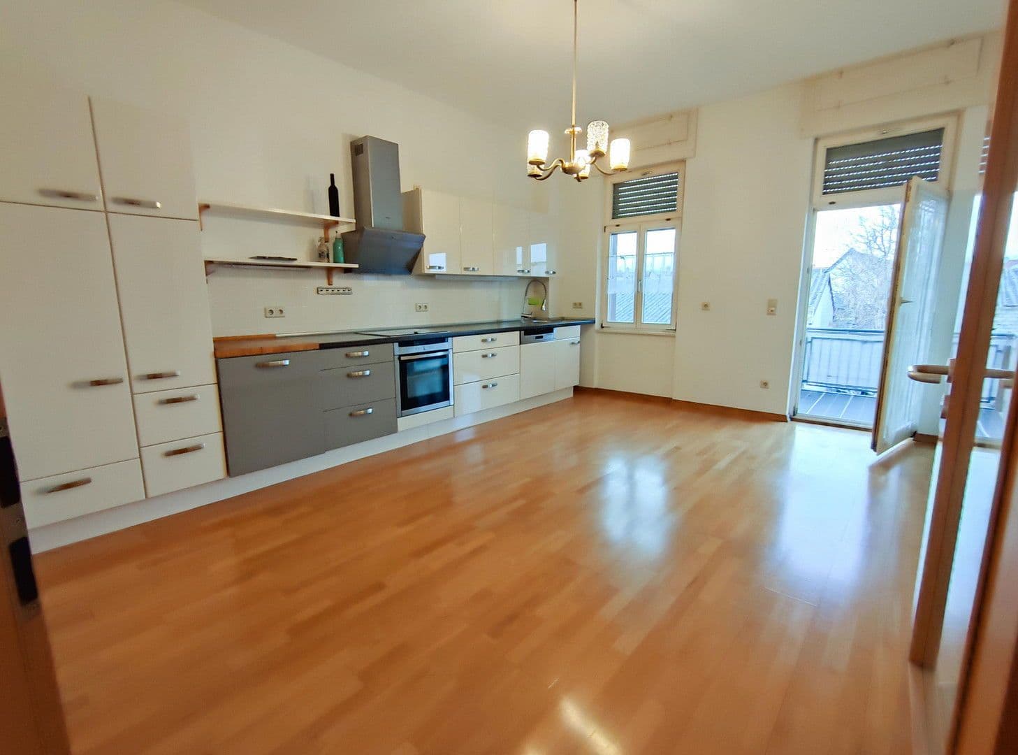 3 bedroom flat for sale, 96 m², Ludwigshafen, Rhineland-Palatinate 3 bedroom flat for sale, 96 m², Ludwigshafen, Rhineland-Palatinate