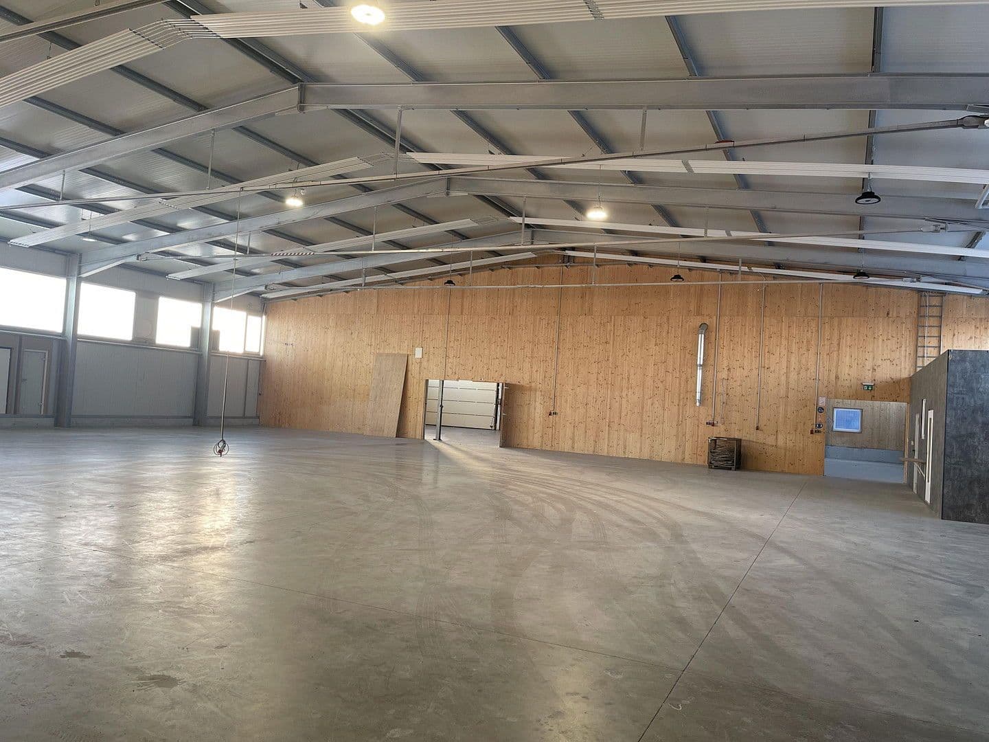 non-residential property to rent, 1,580 m², Allinger Straße 10, Vilshofen an der Donau, Bavaria non-residential property to rent, 1,580 m², Allinger Straße 10, Vilshofen an der Donau, Bavaria