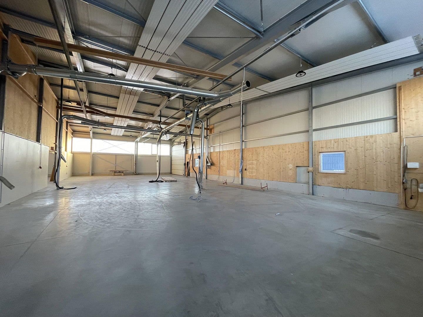 non-residential property to rent, 1,580 m², Allinger Straße 10, Vilshofen an der Donau, Bavaria non-residential property to rent, 1,580 m², Allinger Straße 10, Vilshofen an der Donau, Bavaria