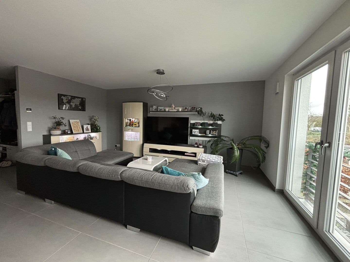 2 bedroom with open-plan kitchen flat for sale, 97 m², Oberhausen, North Rhine-Westphalia 2 bedroom with open-plan kitchen flat for sale, 97 m², Oberhausen, North Rhine-Westphalia