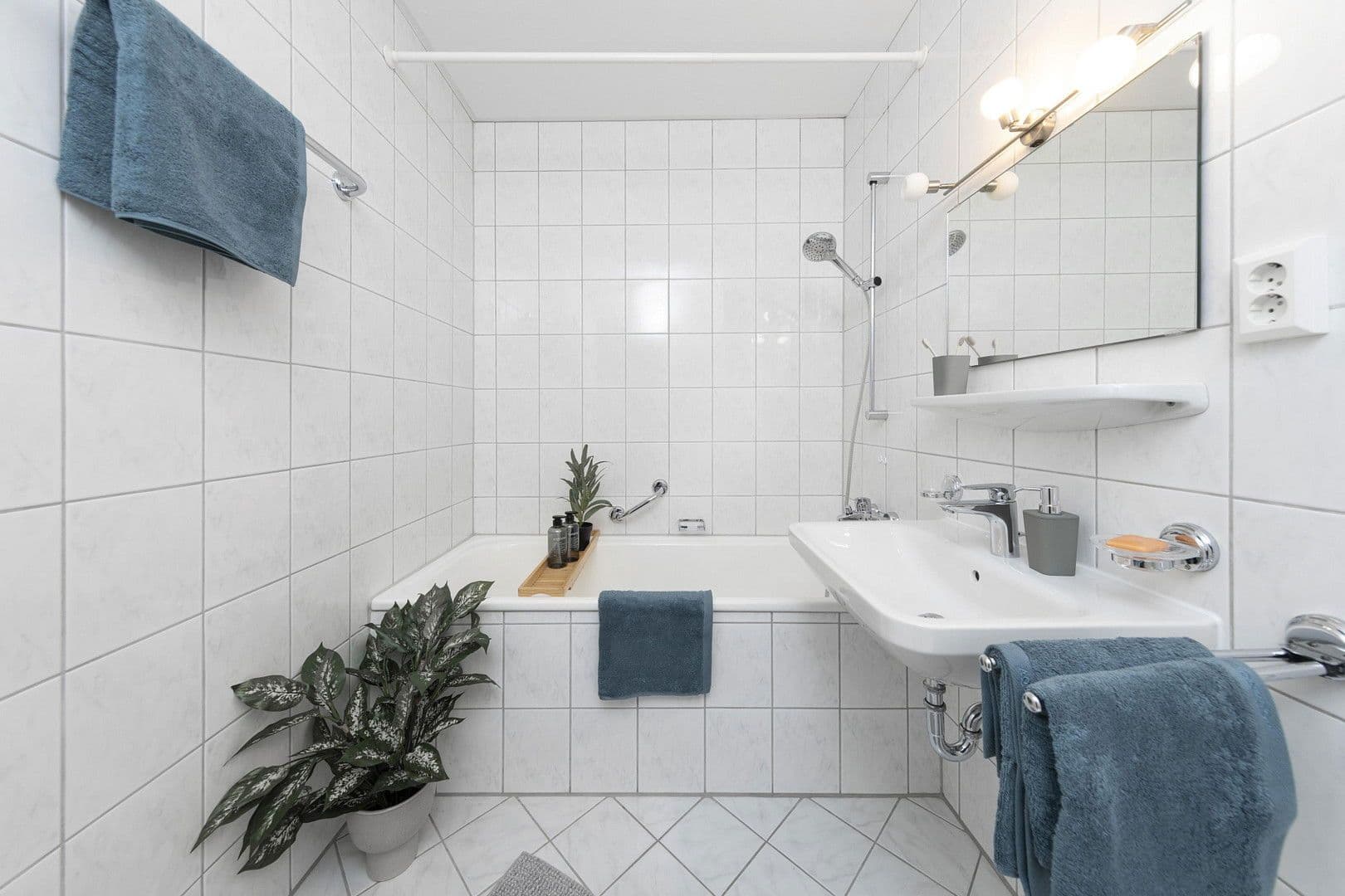 Studio flat to rent, 44 m², Springerstr. 8, München, Bavaria Studio flat to rent, 44 m², Springerstr. 8, München, Bavaria