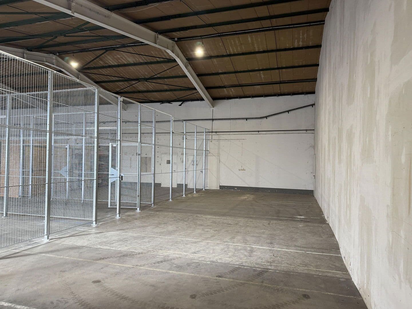 non-residential property to rent, 1,500 m², Daimlerstraße 34, Walldorf, Baden-Württemberg non-residential property to rent, 1,500 m², Daimlerstraße 34, Walldorf, Baden-Württemberg