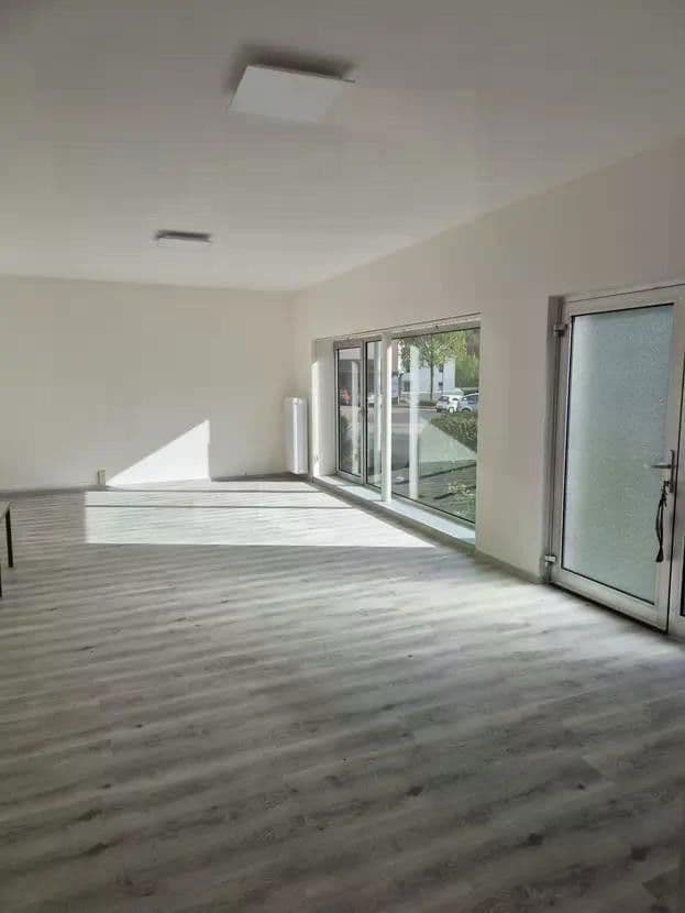 office to rent, 95 m², Hilchenbach, North Rhine-Westphalia office to rent, 95 m², Hilchenbach, North Rhine-Westphalia