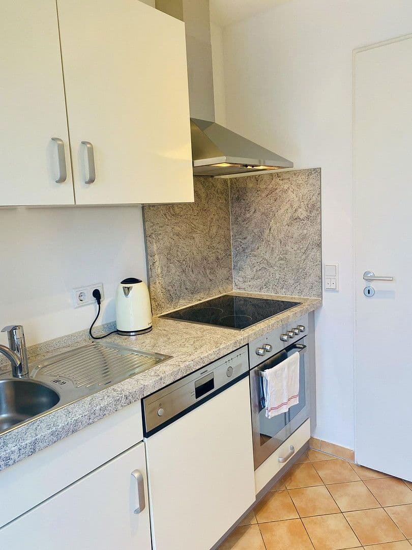 3 bedroom flat to rent, 88 m², St. Cajetan Str. 29, München, Bavaria 3 bedroom flat to rent, 88 m², St. Cajetan Str. 29, München, Bavaria