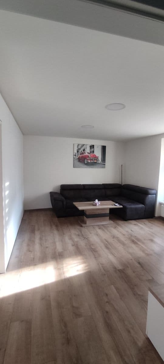 2 bedroom with open-plan kitchen flat to rent, 60 m², Husova, Vratimov, Moravskoslezský Region 2 bedroom with open-plan kitchen flat to rent, 60 m², Husova, Vratimov, Moravskoslezský Region