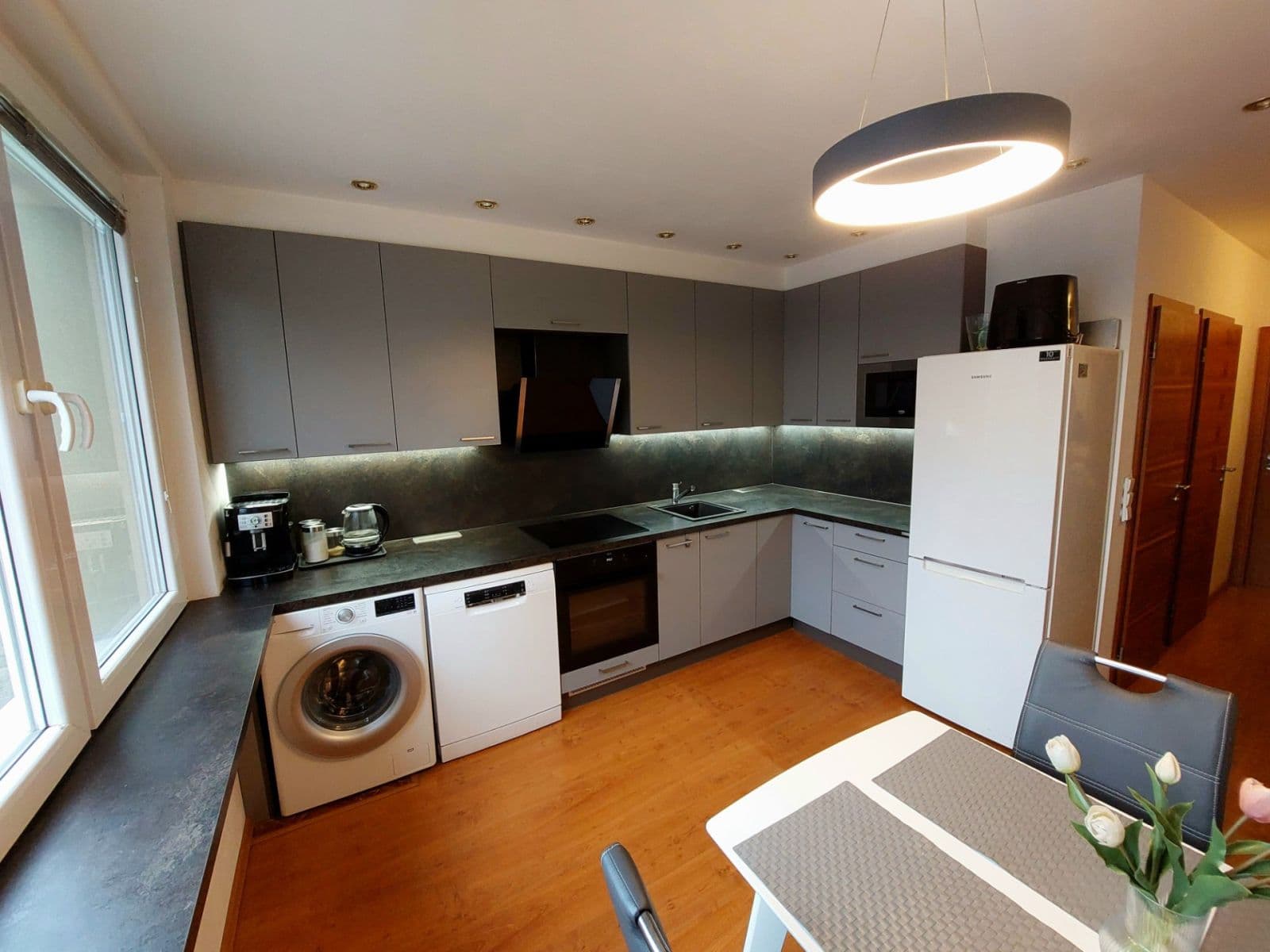 3 bedroom flat for sale, 75 m², Leopoldova, Prague, Prague 3 bedroom flat for sale, 75 m², Leopoldova, Prague, Prague