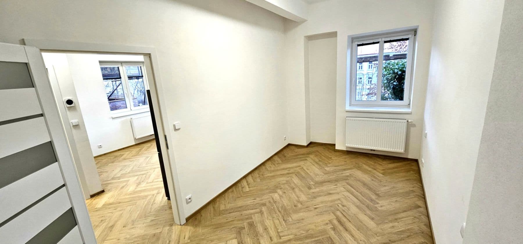 1 bedroom with open-plan kitchen flat to rent, 30 m², Pod Kesnerkou, Prague, Prague 1 bedroom with open-plan kitchen flat to rent, 30 m², Pod Kesnerkou, Prague, Prague