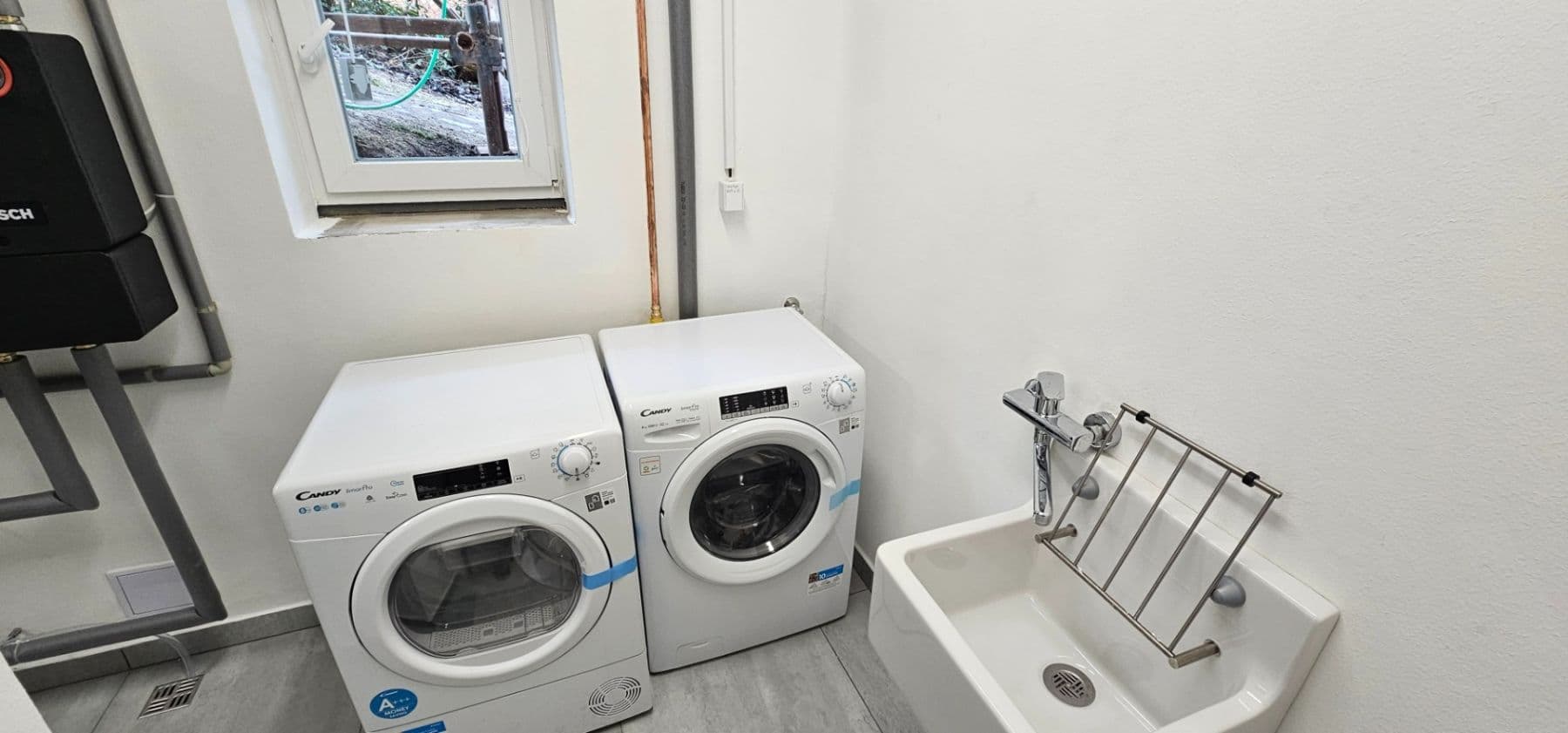 1 bedroom with open-plan kitchen flat to rent, 30 m², Pod Kesnerkou, Prague, Prague 1 bedroom with open-plan kitchen flat to rent, 30 m², Pod Kesnerkou, Prague, Prague