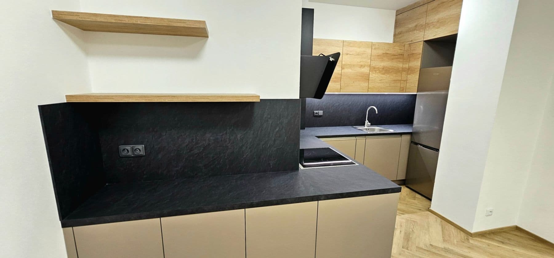 2 bedroom with open-plan kitchen flat to rent, 75 m², Pod Kesnerkou, Prague, Prague 2 bedroom with open-plan kitchen flat to rent, 75 m², Pod Kesnerkou, Prague, Prague