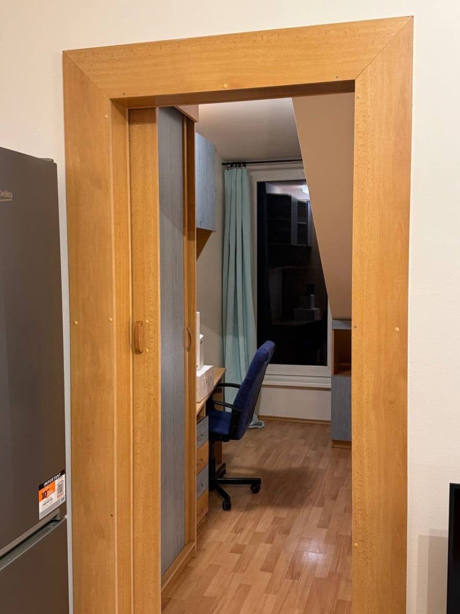 3 bedroom flat to rent, 50 m², Svätoplukova, Ružinov, Bratislavský Region 3 bedroom flat to rent, 50 m², Svätoplukova, Ružinov, Bratislavský Region