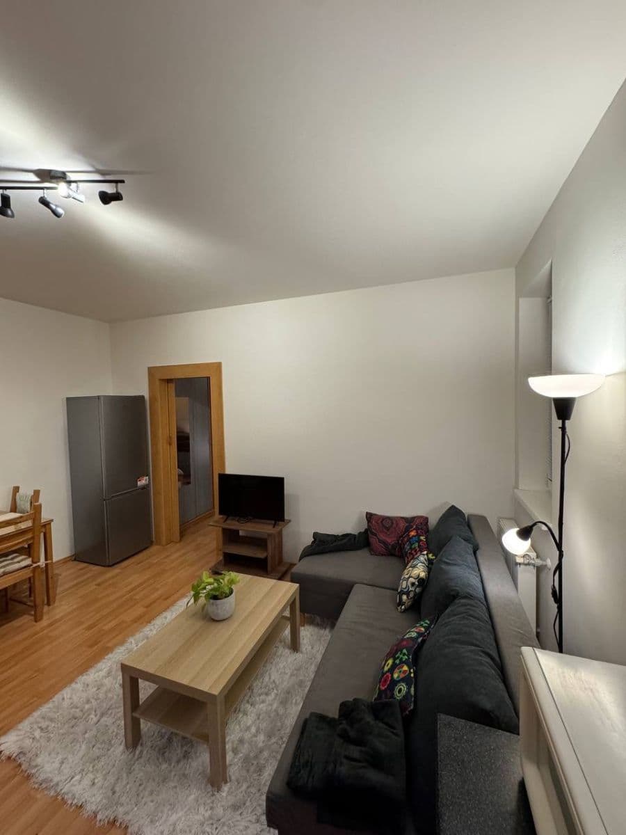 3 bedroom flat to rent, 50 m², Svätoplukova, Ružinov, Bratislavský Region 3 bedroom flat to rent, 50 m², Svätoplukova, Ružinov, Bratislavský Region