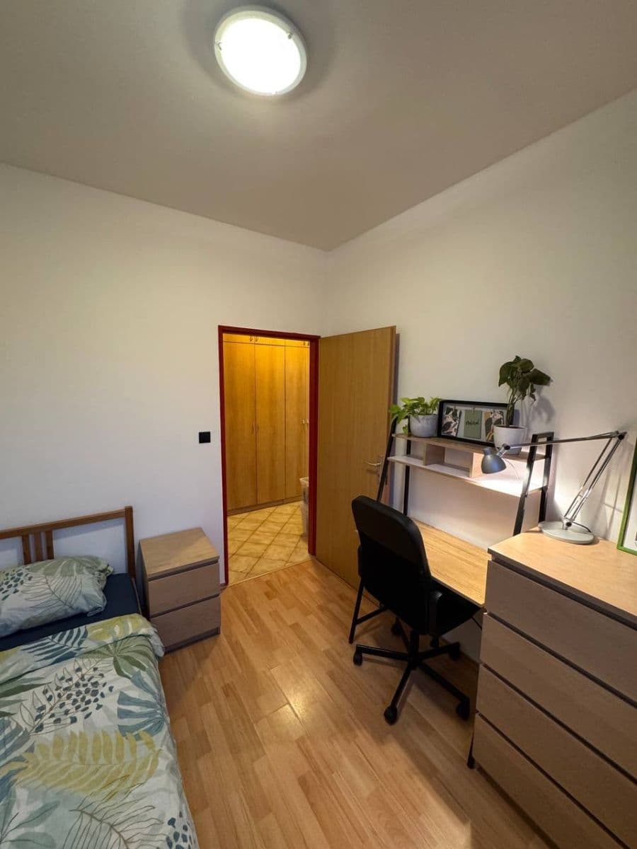 3 bedroom flat to rent, 50 m², Svätoplukova, Ružinov, Bratislavský Region 3 bedroom flat to rent, 50 m², Svätoplukova, Ružinov, Bratislavský Region